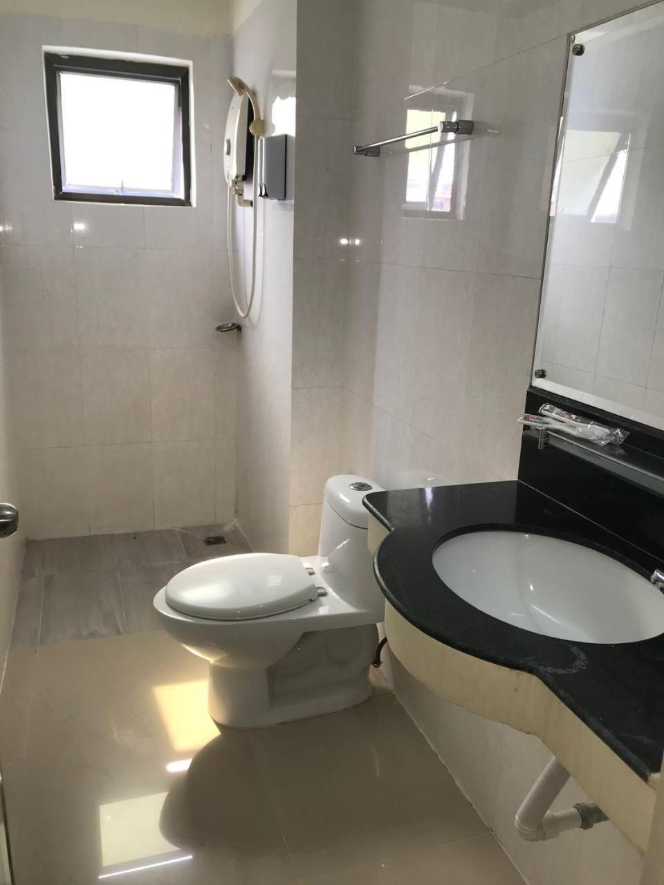 פנום פן Rs Galaxy Hotel מראה חיצוני תמונה